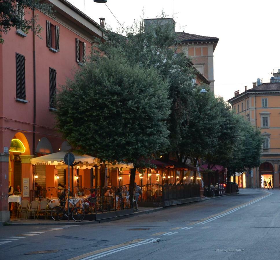Charming Flat Righi Bologna Bolonha Exterior foto
